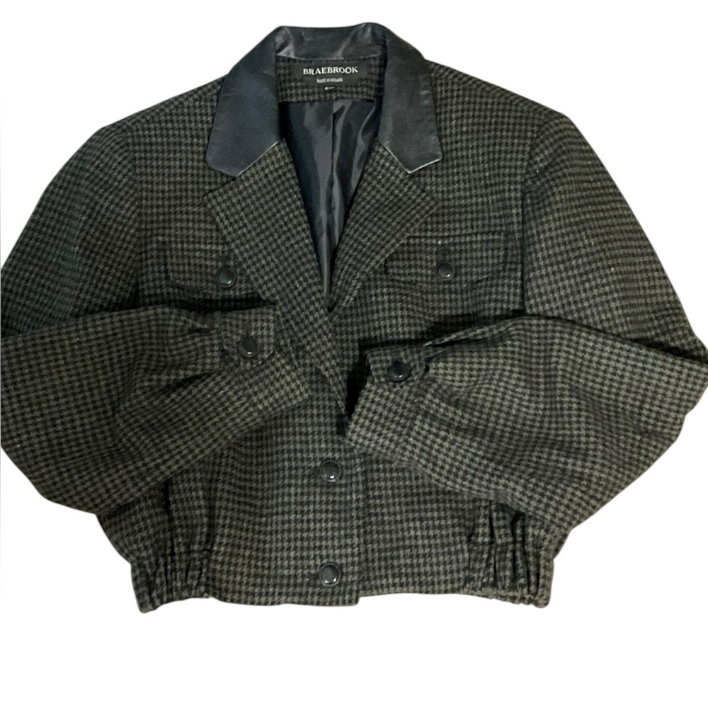Braebrook Vintage wool houndstooth blazer leather collar & a cinched waist. 9/10 - Picture 2 of 15